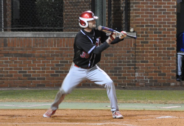 Baseball: Panthers upend fifth-ranked Christopher Newport