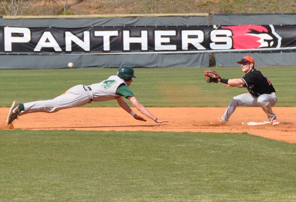 Second baseman Cody Muren waits on the throw in Friday's game with Piedmont. (Photo by Rob Dicks)