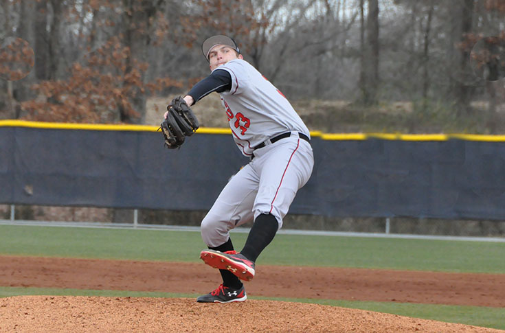 Baseball: Panthers edge Berry 10-9 to improve to 3-0 on season