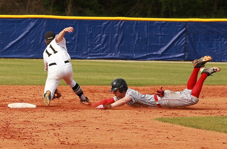 Baseball: Panthers open USA South Tournament with 2-1 win over third-seeded Ferum