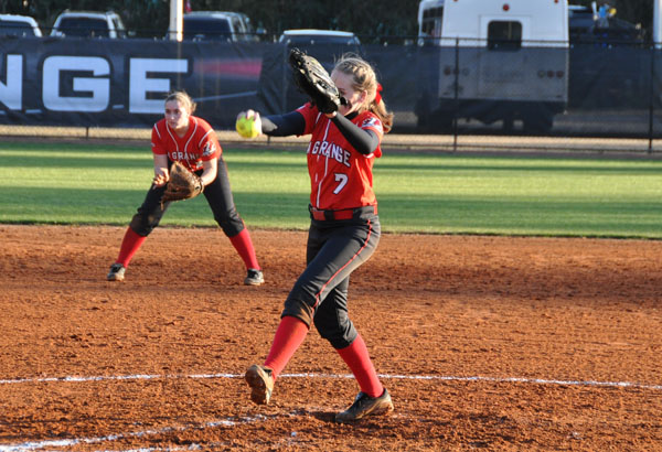 Softball: Ferrum edges Panthers twice in USA South doubleheader