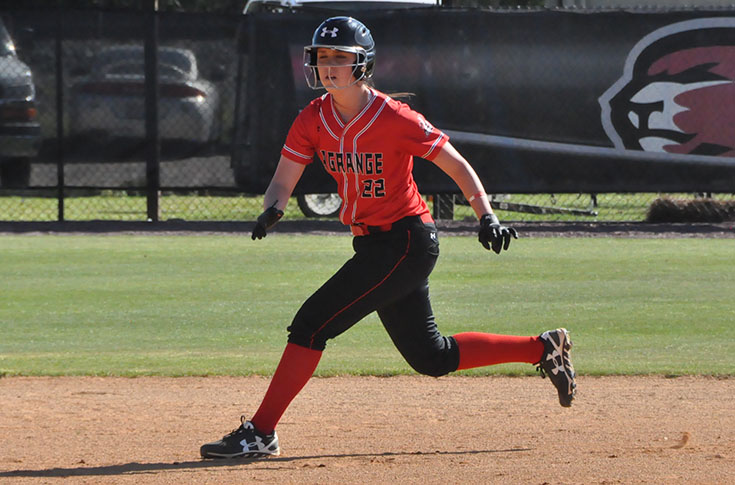 Softball: Panthers split USA South doubleheader at Greensboro