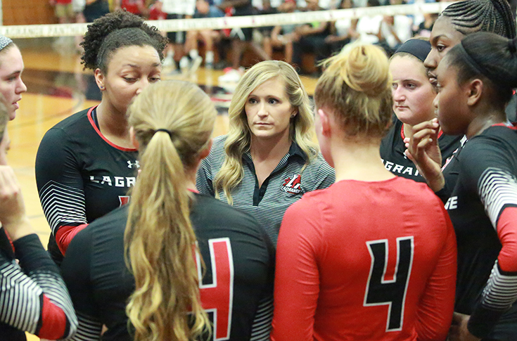 Epic Games: Indoor Volleyball picks up first win under head coach Madison Machurek